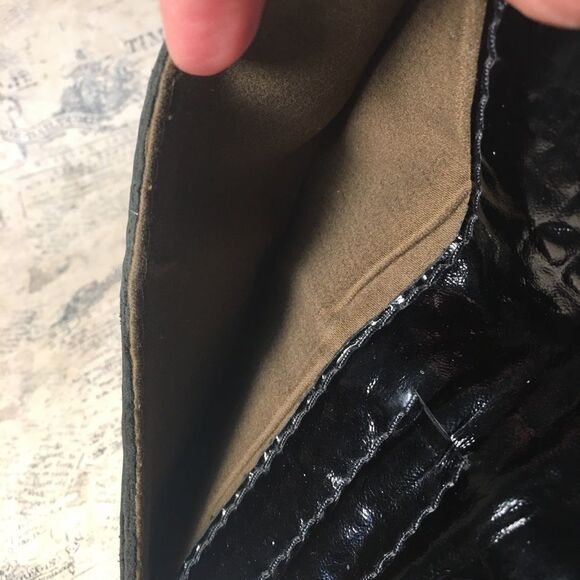 49 Square Miles Patent Leather Wallet - Picture 7 of 11